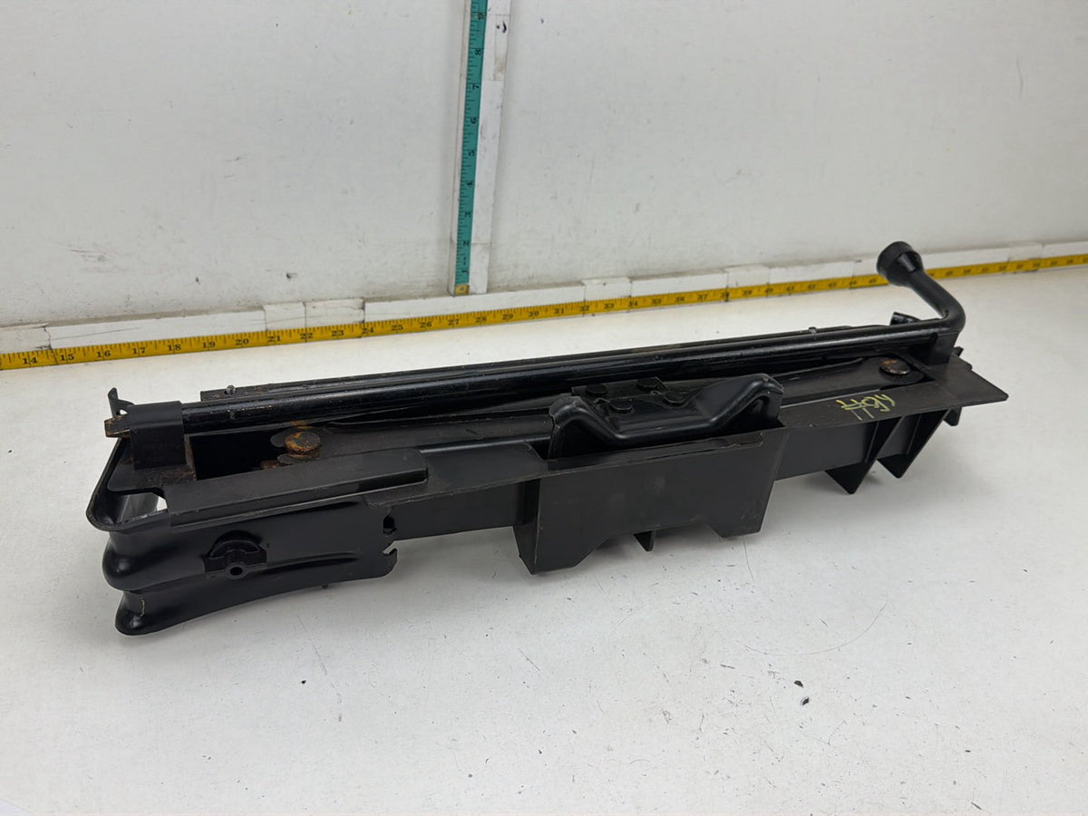 2003-2006 Lincoln Navigator Spare Tire Jack/Tool Kit Wrench 2L1A-17B043-AG OEM