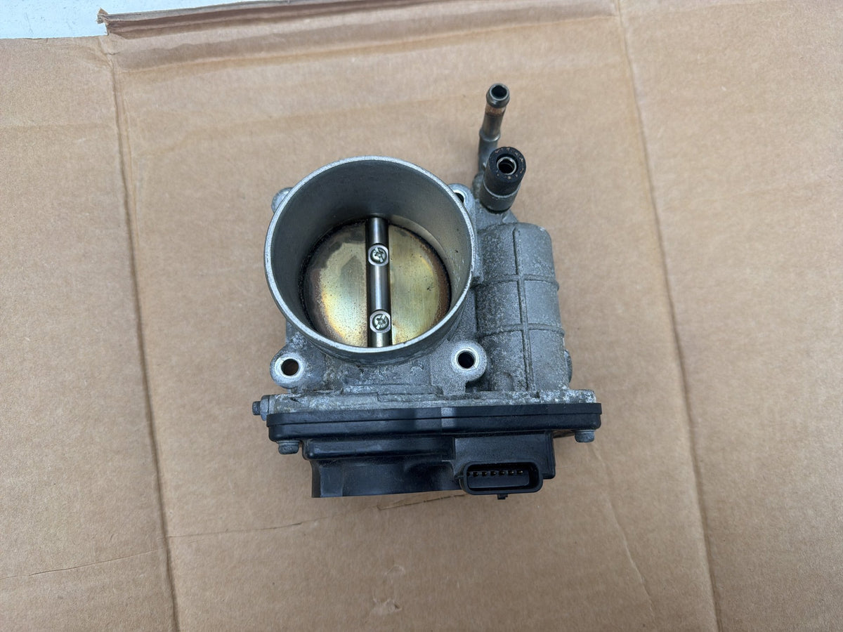 2009-2013 Infiniti G37 3.7L Right Side Throttle Body Throttle Valve Assembly OEM