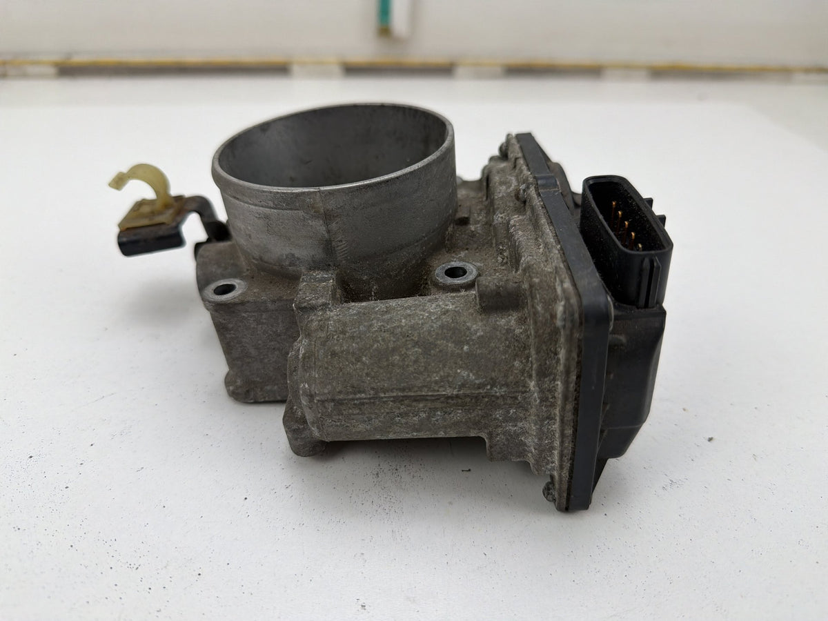 2015-2017 Toyota Camry Engine Throttle Body 22030-0V010 OEM