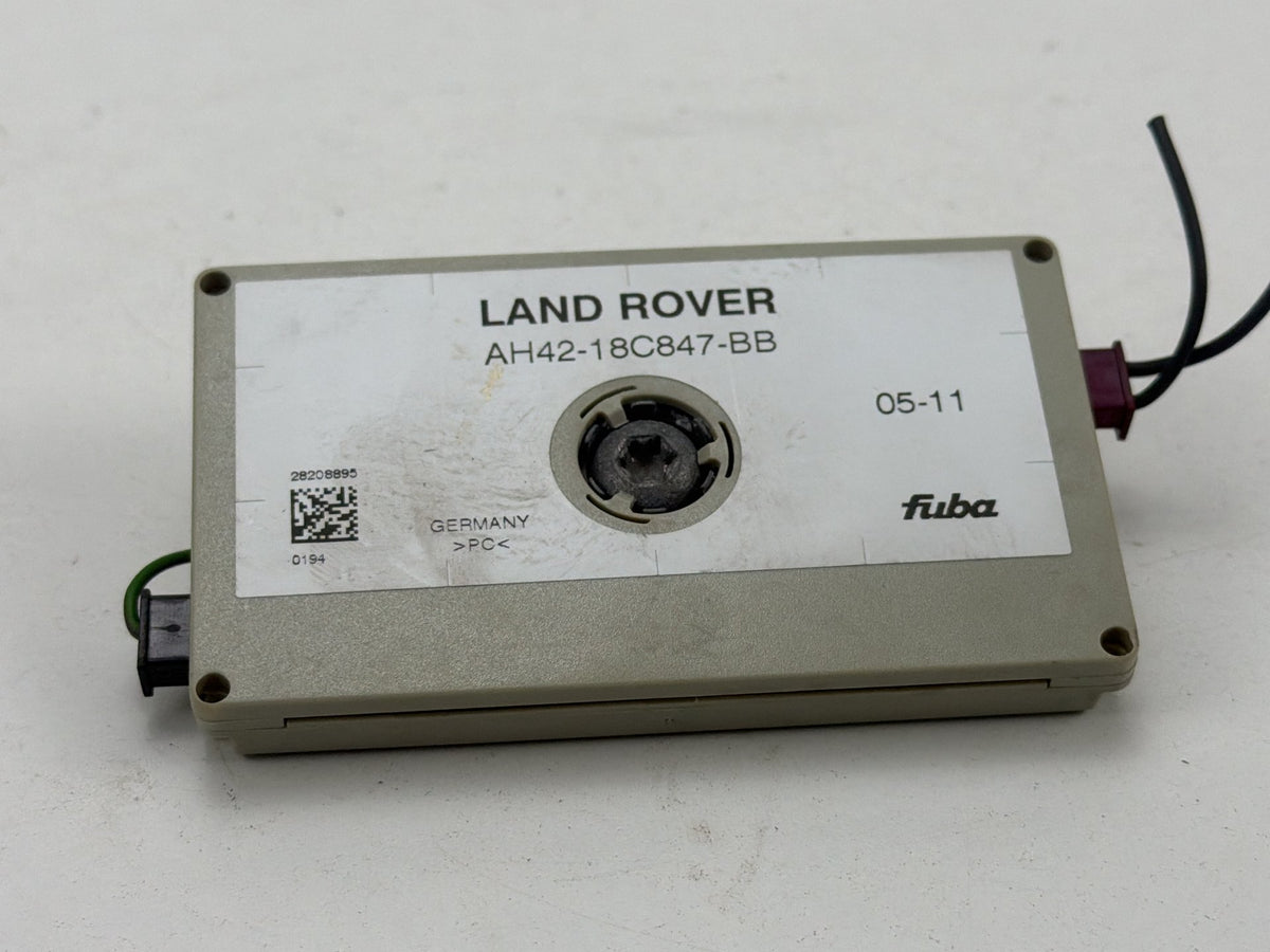 2010-2012 Land Rover Range Rover L322-Antenna Radio Amplifier AH42-18CB47-BB OEM