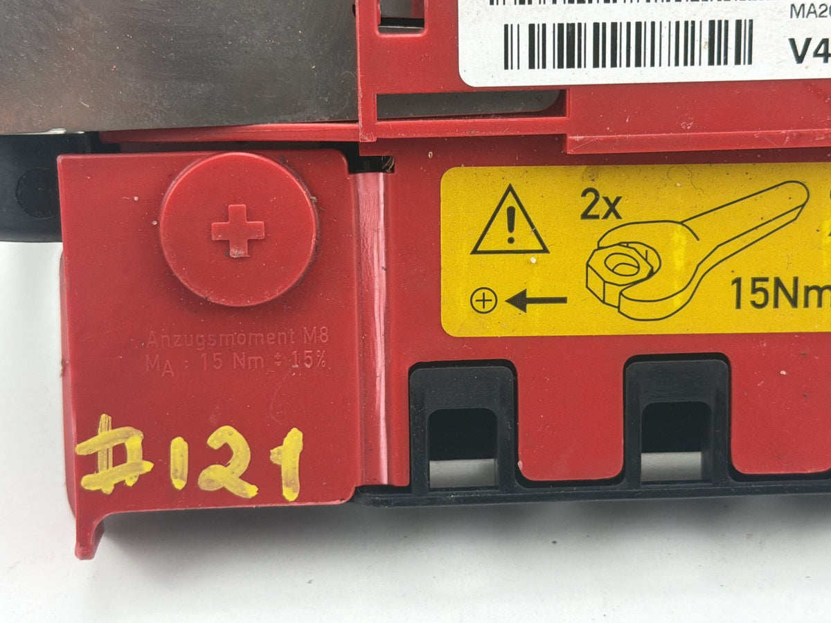 2010-2013 BMW X5 Battery Power Distribution Fuse Box 9222210-01 OEM