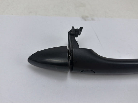 2015-2018 Kia Sedona LX - Front Right Passenger Side Door Exterior Handle OEM