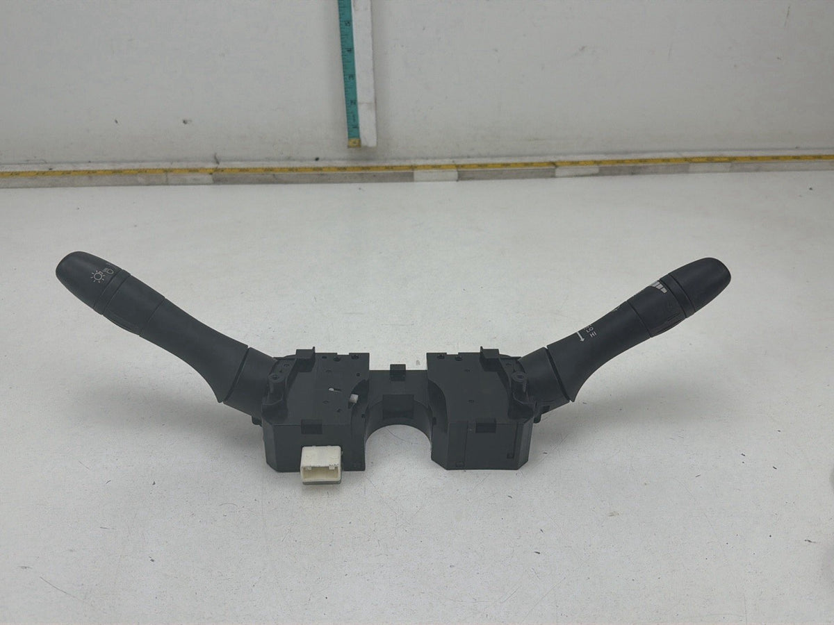 2011-2013 Infiniti G37-Steering Turn Signal Column Switch 25560 JK60A OEM