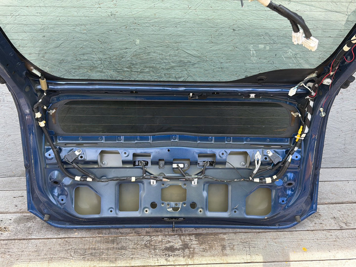 2010-2015 Toyota Prius W30-Trunk Liftgate Tailgate 170-50427 OEM