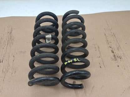 2014-2019 Maserati Ghibli Rear Left & Right Suspension Coil Spring Set of 2 OEM