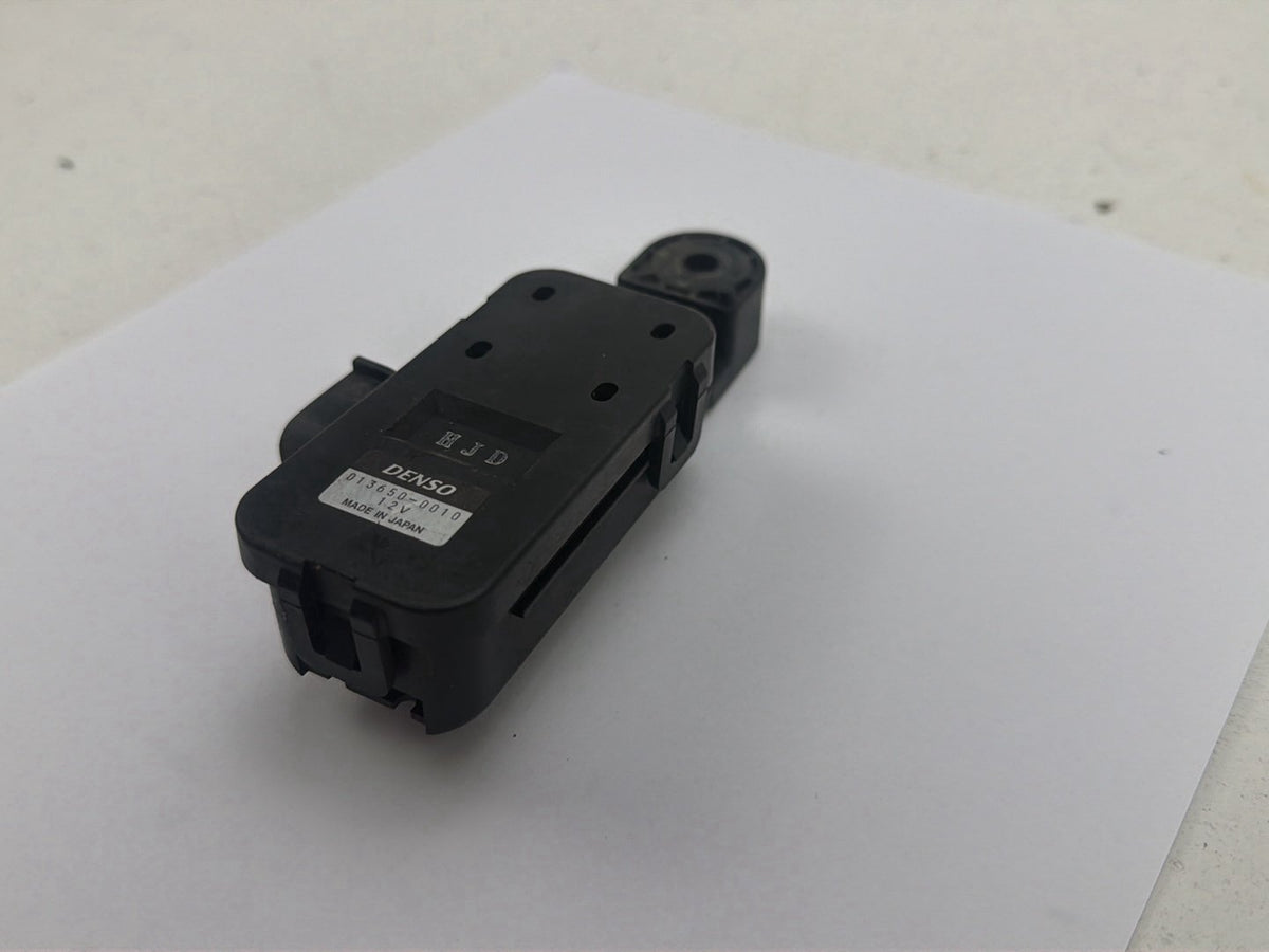 2007-2012 Lexus ES350 Exhaust Air Quality Control Sensor Module 013650-0010 OEM