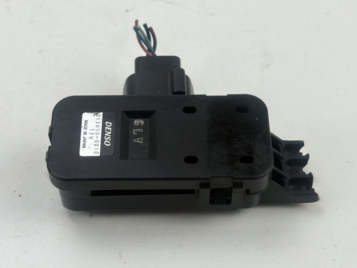 2004-2006 Lexus LS430 Smog Emission Sensor Control Unit 013650-0010 Cracked OEM