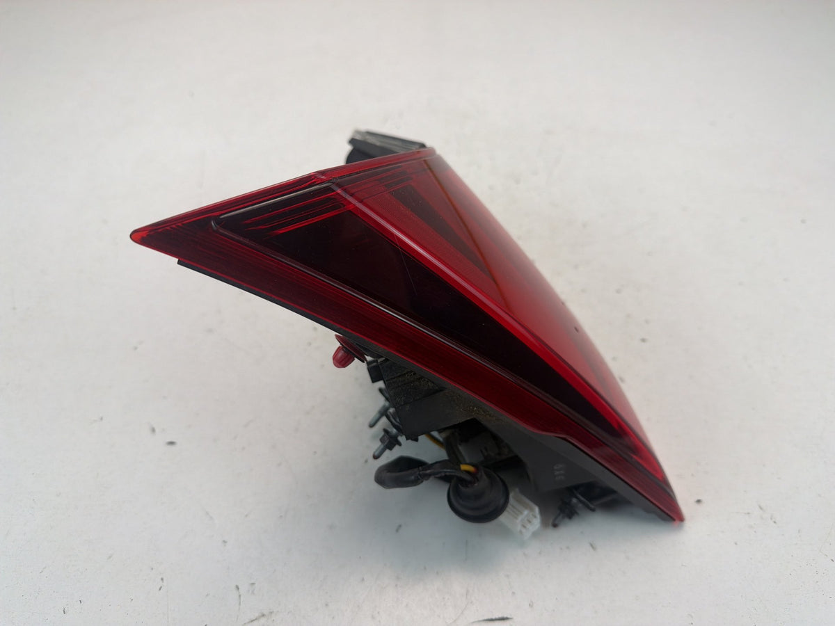 2017-2020 Nissan Rogue Rear Right Passenger Side Inner Tail Light Assembly OEM