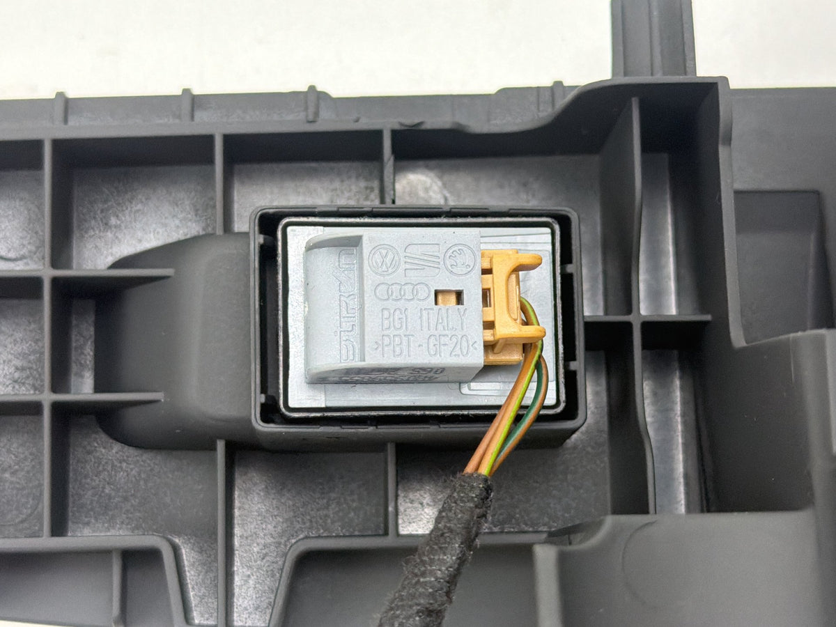2012-2018 Audi A7 Front Right Passenger Side Door Window Switch OEM
