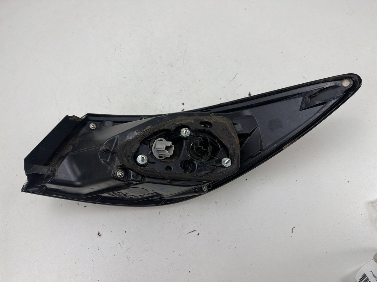 2016-2020 Toyota Yaris Scion IA Left Driver Tail Light DB7R-51160 OEM