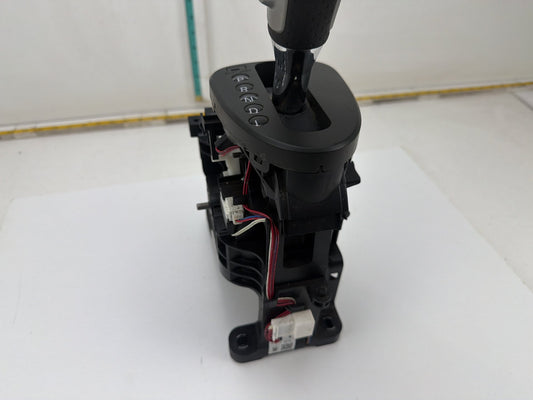 2014-2017 Nissan Rogue Automatic Transmission Floor Shifter Lever Assembly OEM