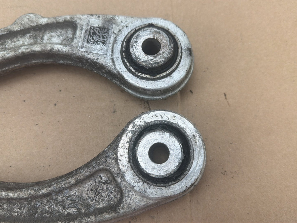 2014-2019 Maserati Ghibli III M157 - Rear LH & RH Upper Control Arm Pair OEM