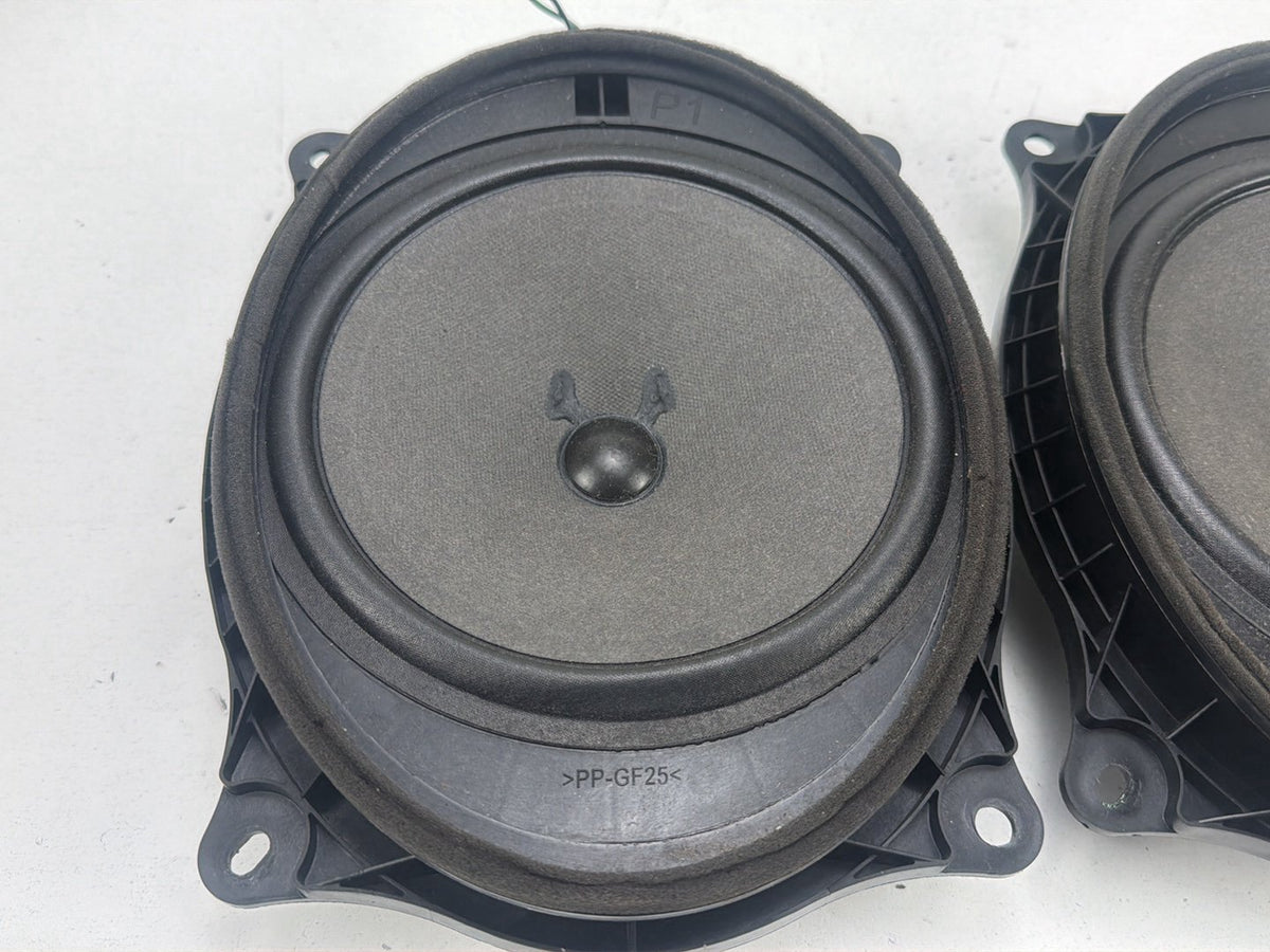 2015-2017 Toyota Camry XV50 - Front Left & Right Door Speaker 86160-06390 OEM