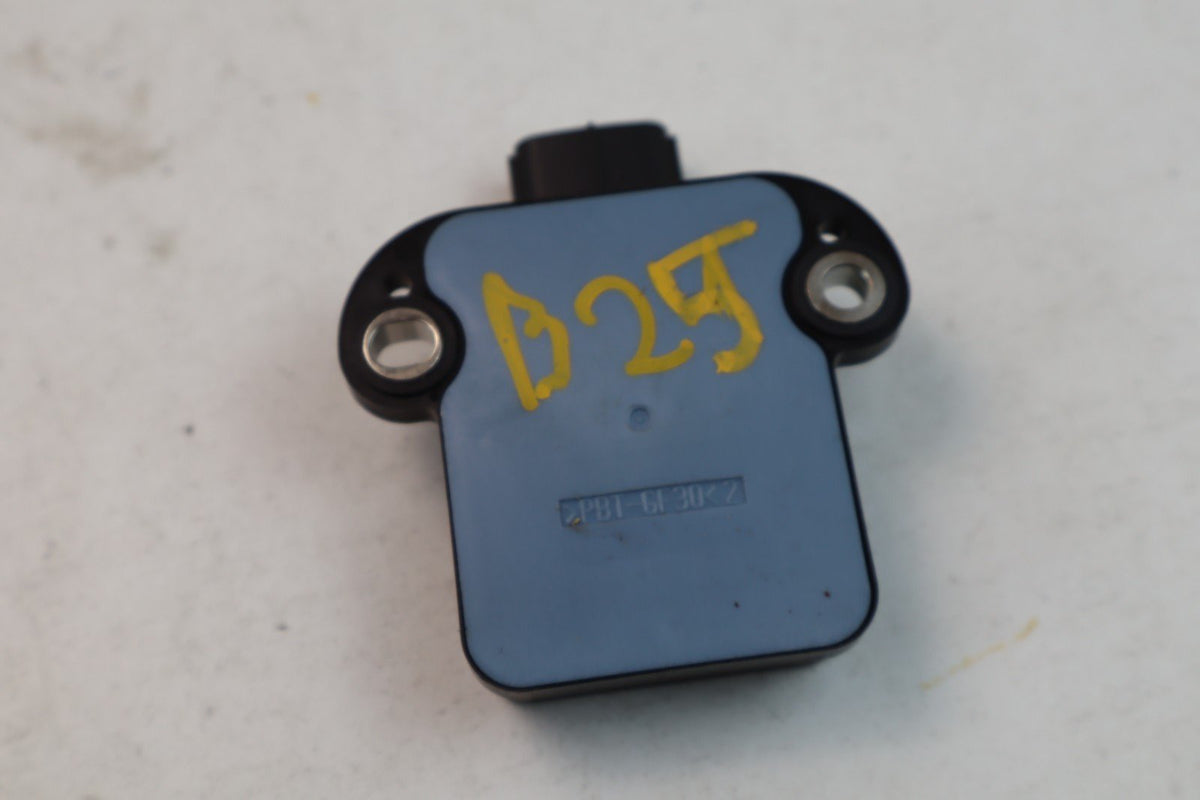 2006-2013 Lexus IS250 YAW Rate Stability Control Sensor Module 89183-12040 OEM