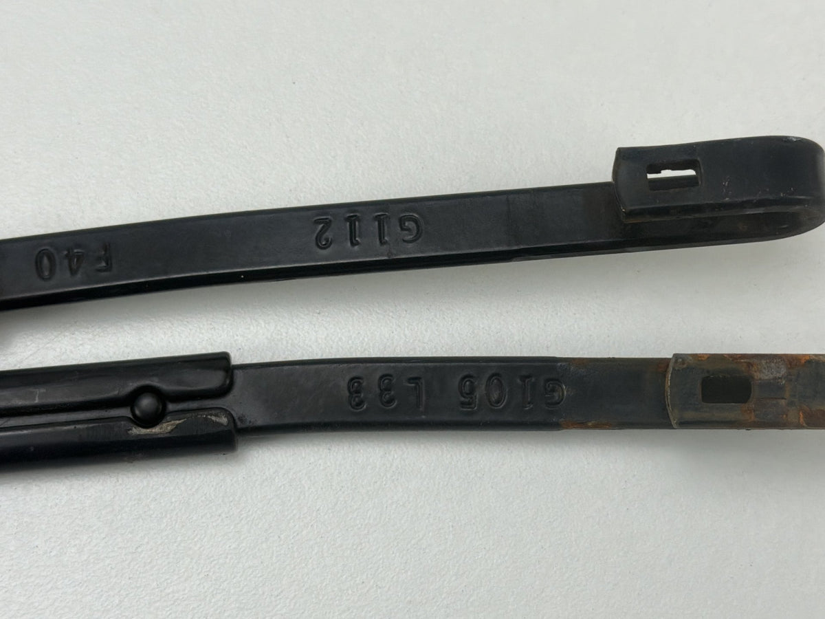 2013-2018 Nissan Altima Front Left & Right Windshield Wiper Arms Pair OEM