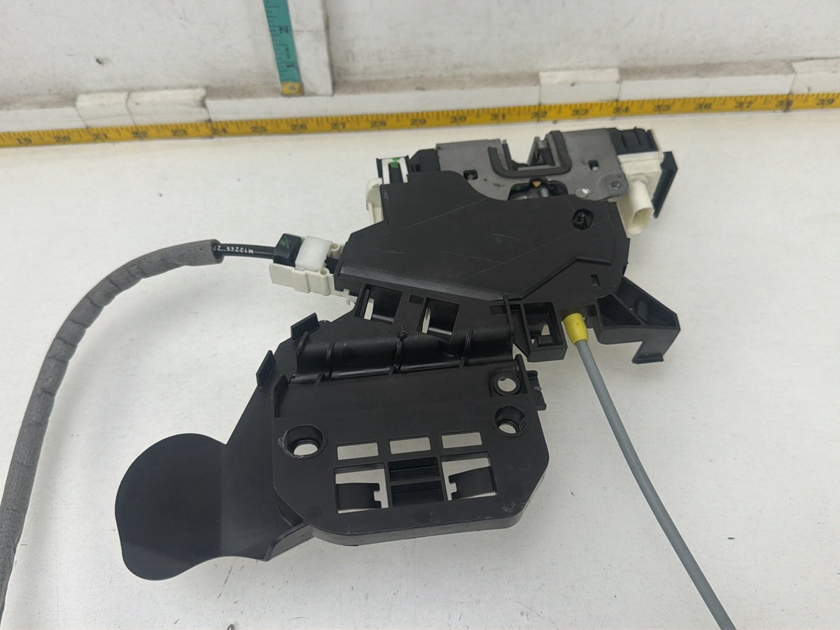 2012-2015 Mercedes-Benz ML550 Front Left Driver Door Lock Latch Actuator OEM