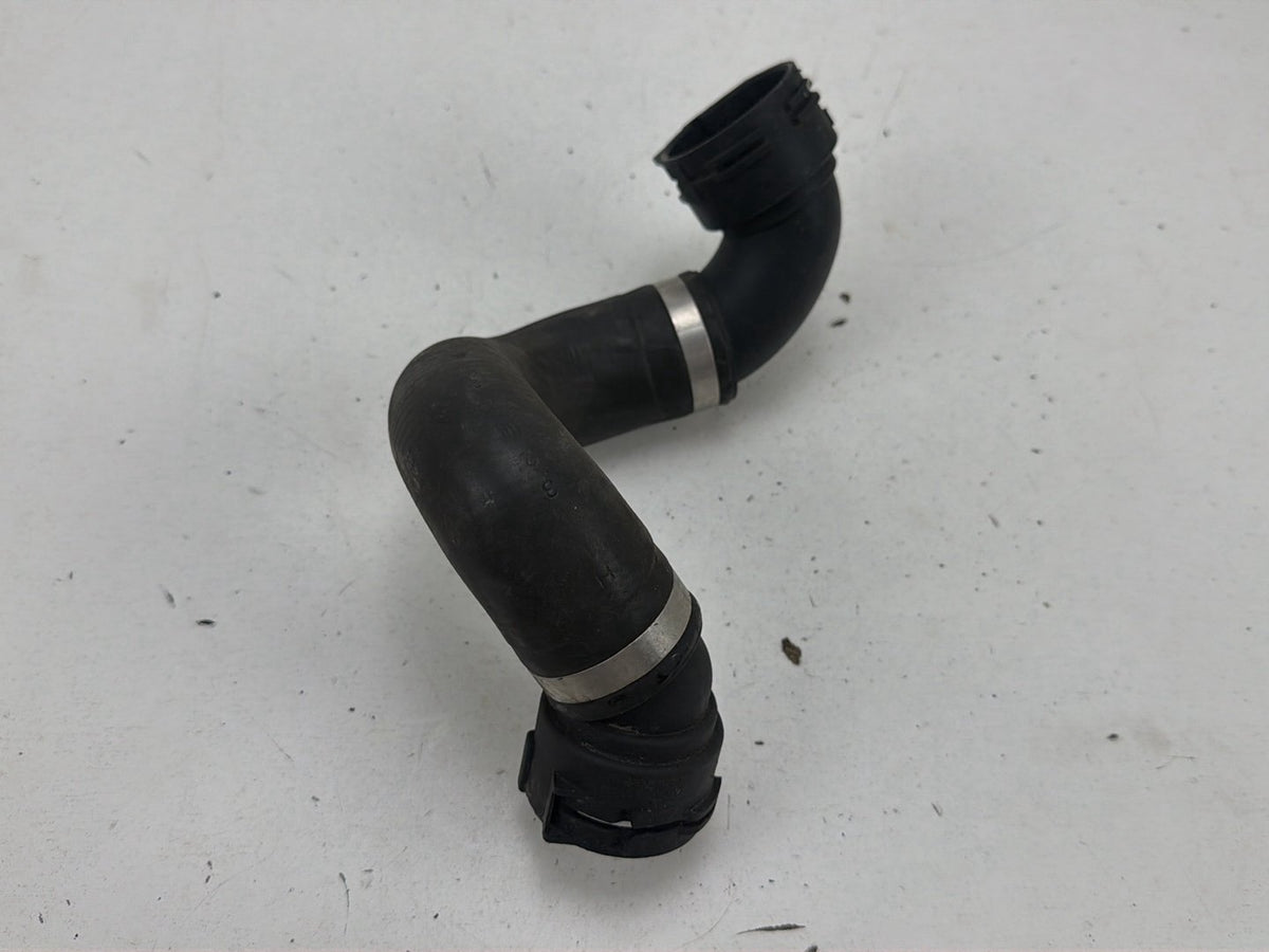 2009-2013 BMW 328i xDrive Radiator Coolant Lower Bottom Hose Pipe 7533978 OEM