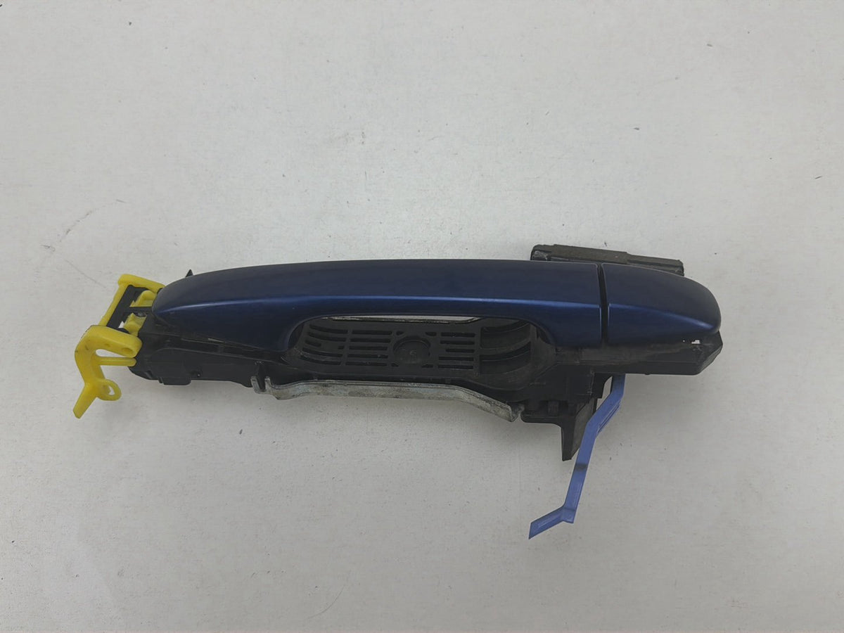 2010-2015 Toyota Prius Left Front Driver Side Exterior Door Handle OEM
