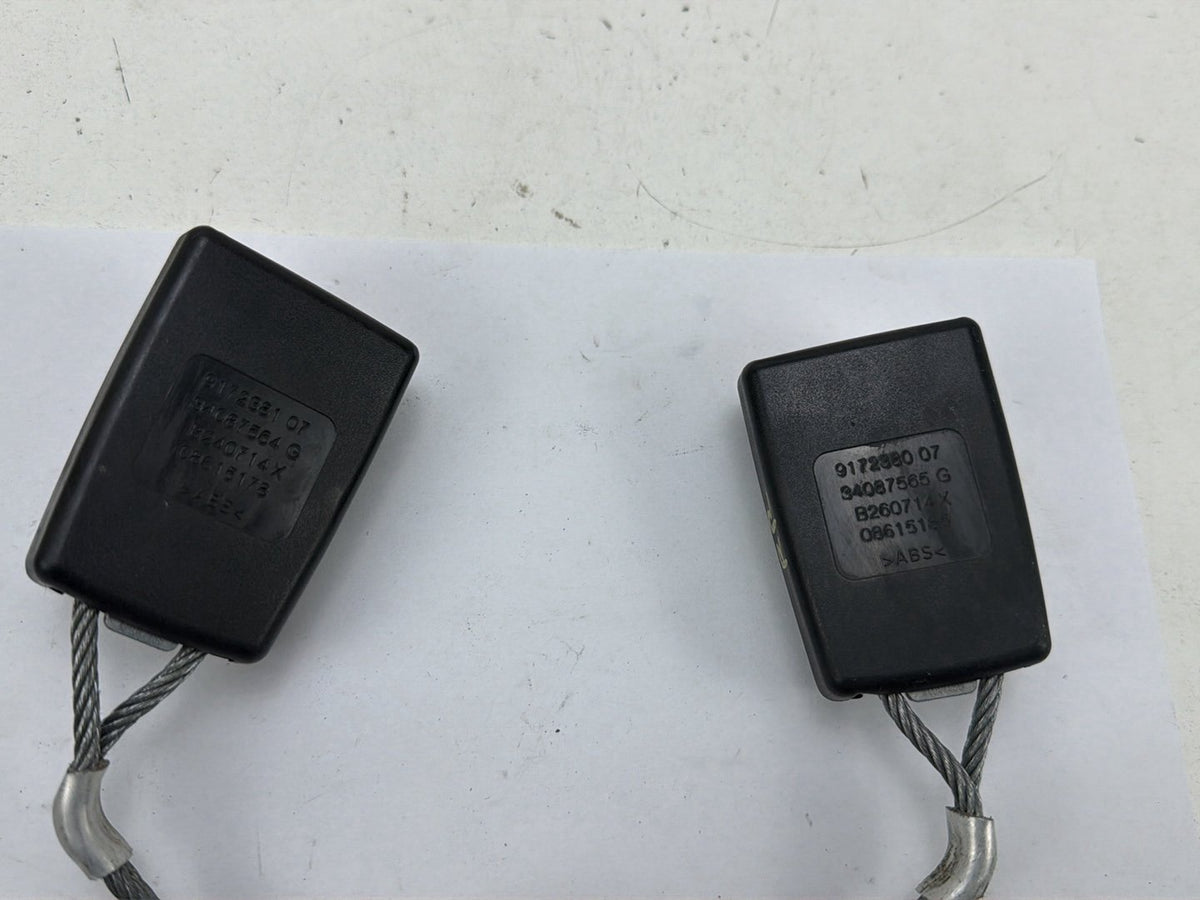 2013-2018 BMW 640i Gran Coupe Rear Right Left Side Seat Belt Buckle 34087565 OEM