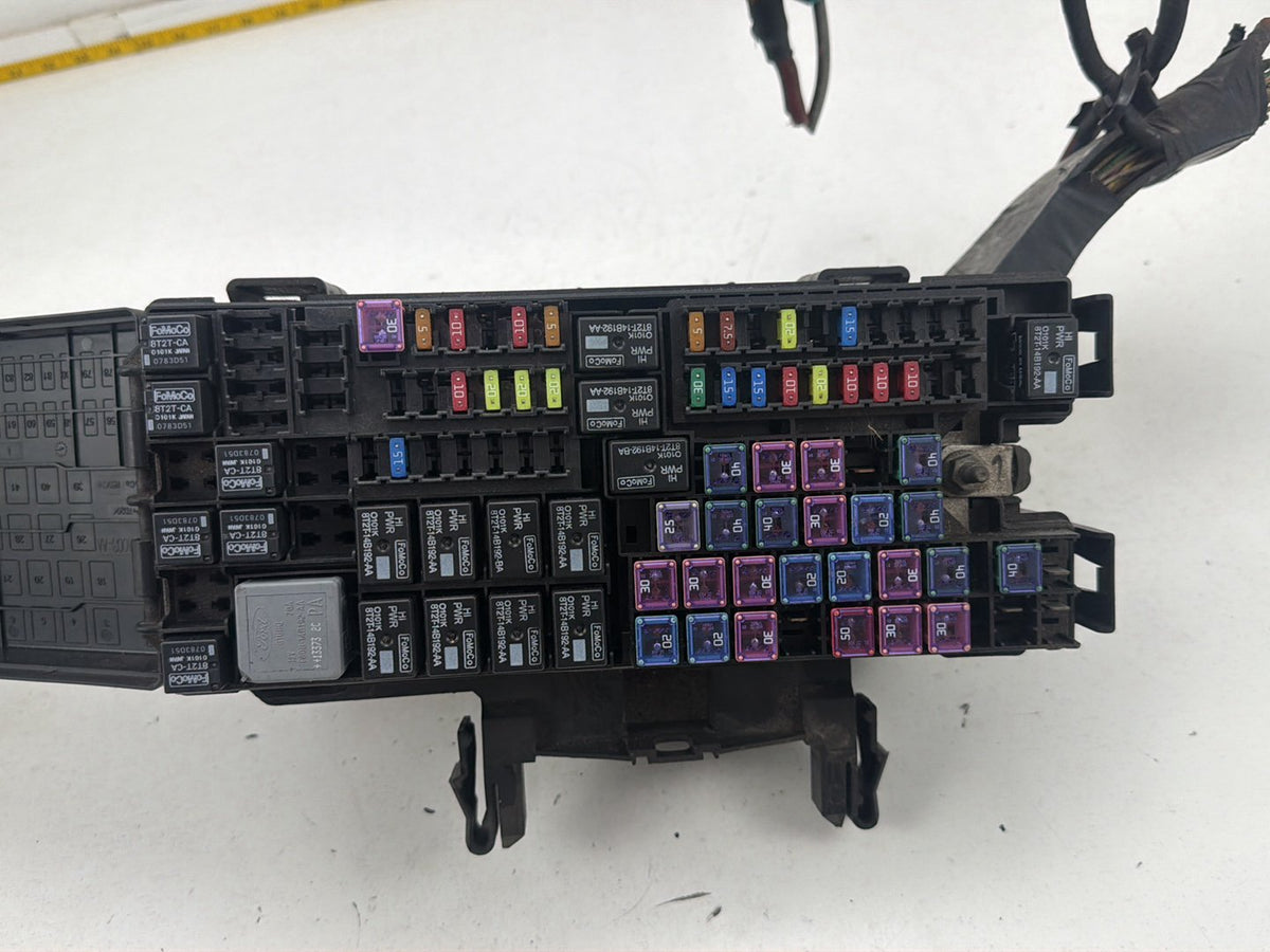 2011-2015 Ford Explorer Engine Bay Fuse Box Relay OEM