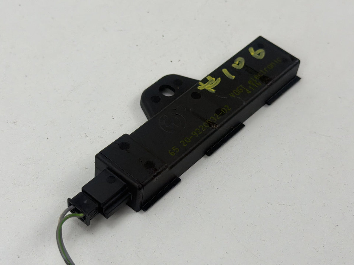 2011-2013 BMW 550i xDrive F10 Comfort Access Keyless Entry Interior Antenna OEM